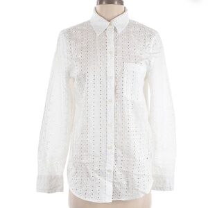 GAP women’s eyelet button down shirt